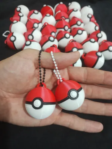 Chaveiro Pokebola - NerdDog Store - Pokeball Pokemon Pikachu Charizard Bulbasaur Mimikyu