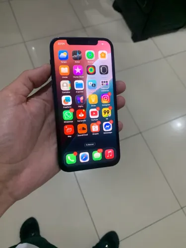 iPhone 12