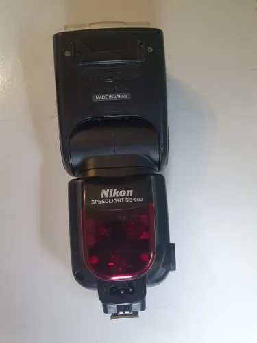 FLASH NIKON SB900