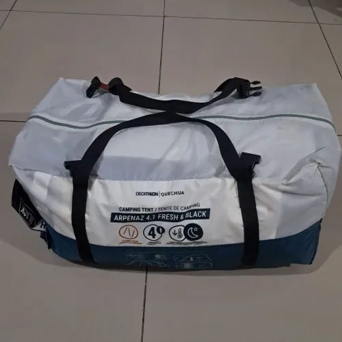 Barraca Quechua 4.1 fresh and black