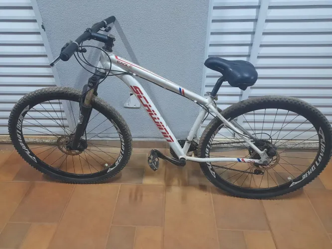 Bike zerada, só pegar e andar