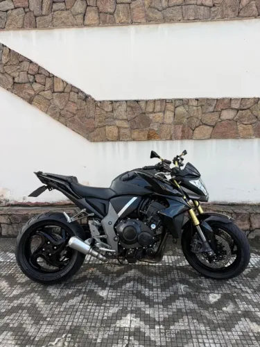 CB 1000 abaixo da Fipe