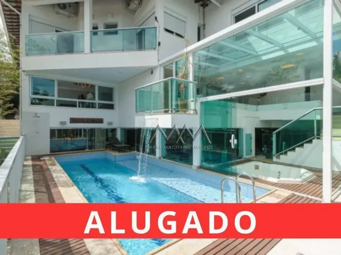Casa para Locação no Condomínio Vila Alpina | 830 m ² 4 suítes