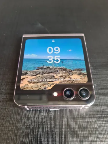 Samsung Galaxy Z Flip5 (LEIA)