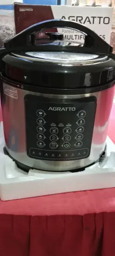 Panela de pressão elétrica