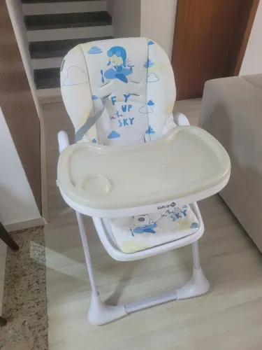Cadeira de Refeição Feed Blue Sky da Safety 1st