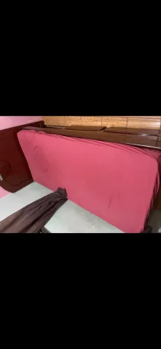 Cama de solteiro com cama por baixo 