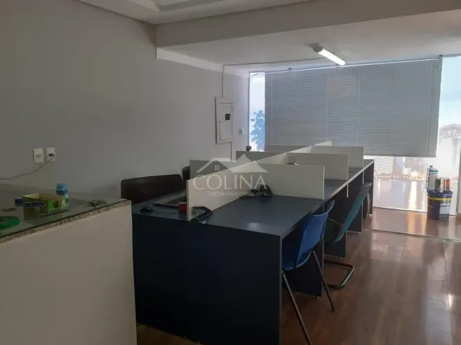 Casa Comercial a Venda na Pirapora Jundiai
