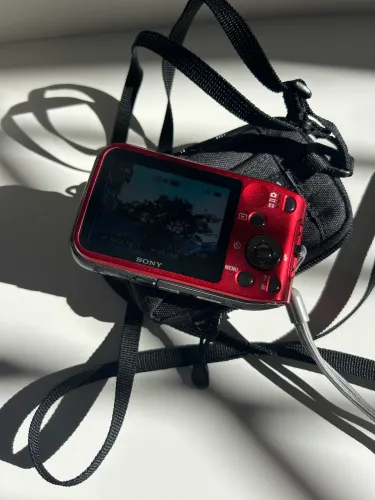 Câmera Sony DSC TF1 WATERPROOF | Resistente a água!