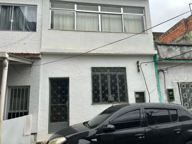 Casa de Vila para Alugar em Realengo - Rua do Governo