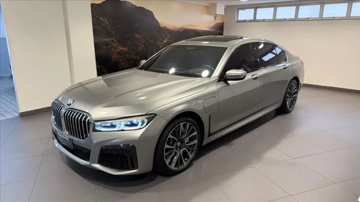 BMW 745LE M Sport Sedan 3.0 V6 Híbrido Aut. 2020