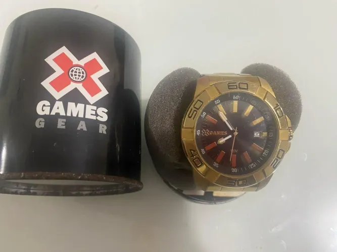 Vendo Relógio XGames 100 metros Dourado