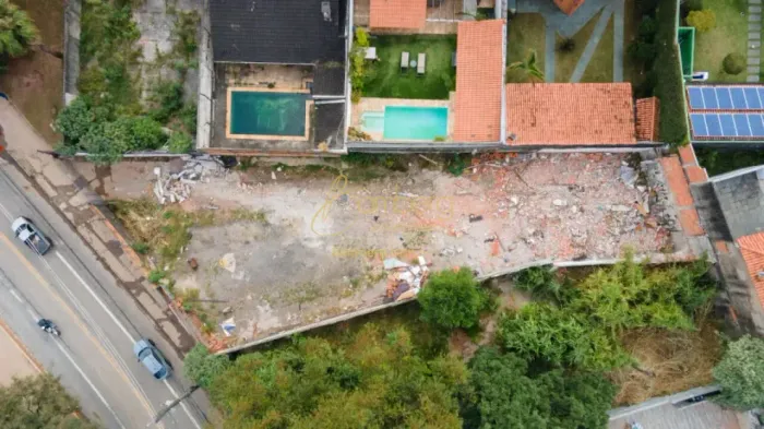 Oportunidade! Terreno/lote à venda, 725 m², Jardim Leonor.