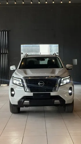 Nissan Frontier Plati. CD 2.3 Bi-TB Dies.aut. 2024