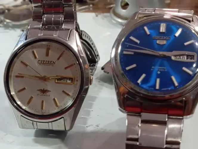 Relógio Seiko 6119 e Citizen