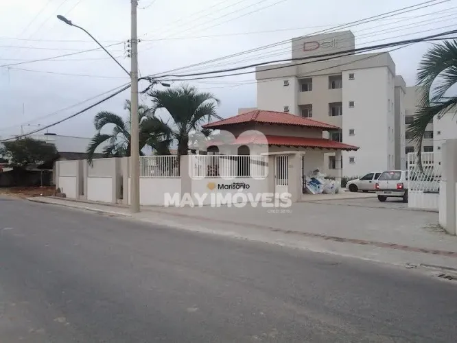 Apartamento semi mobiliado com 02 dormitórios, bairro na Murta - Itajaí/SC