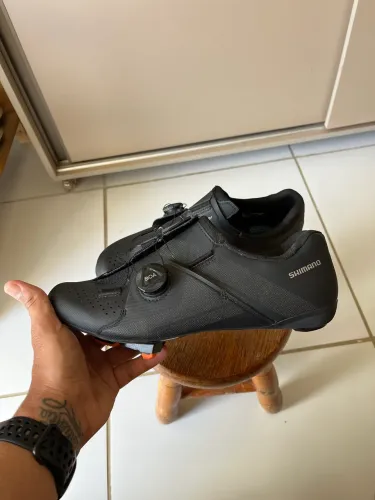Sapatilha Shimano RC3