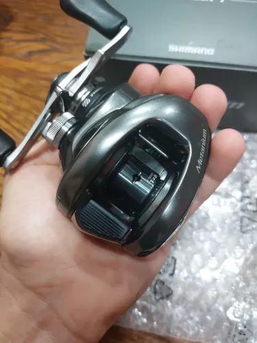 Carretilha Shimano Metanium XG Completa