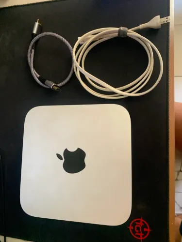 Mini Mac - TROCO OU VENDO