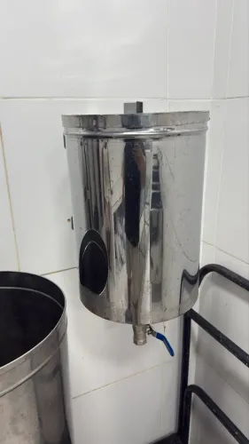 Maquinário para açaí com pouquíssimo uso 