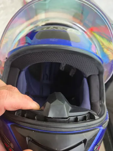 Capacete axxis tamanho 60