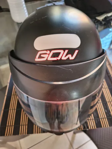 Capacete