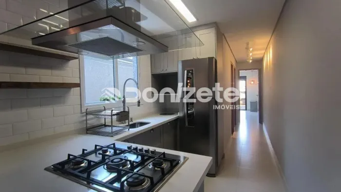 Apartamento sem condominio com 2 Quartos com Suíte à Venda em Campestre, Santo André