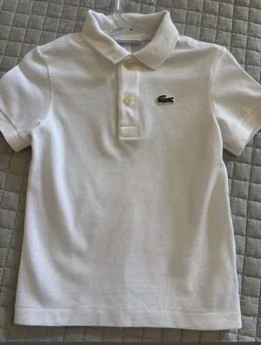 Polo branca Lacoste TAM 2 anos impecável