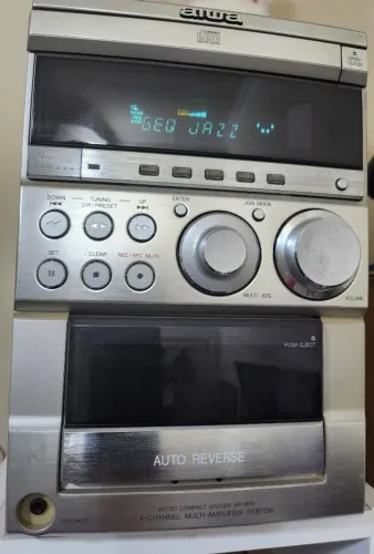 Micro System AIWA - Rádio, Cassete e CD