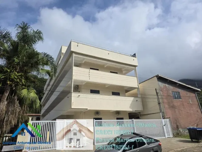 Apartamento para locação definitiva na Lagoinha em Ubatuba -SP.