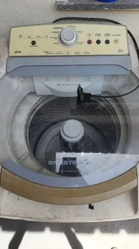 MAQUINA DE LAVAR ROUPAS - BRASTEMP