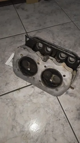 Cabeçote de kombe moderno