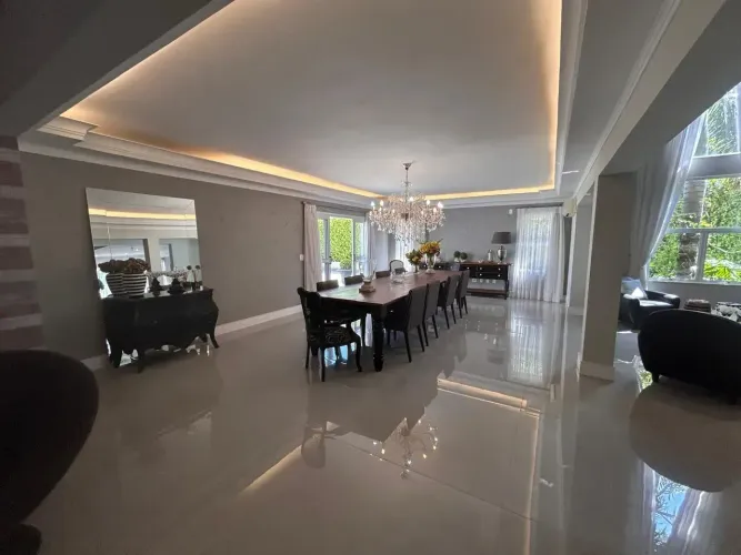 Casa de alto padrão mobiliada para locação com 4 Suítes m condomínio fechado de Vinhedo /S