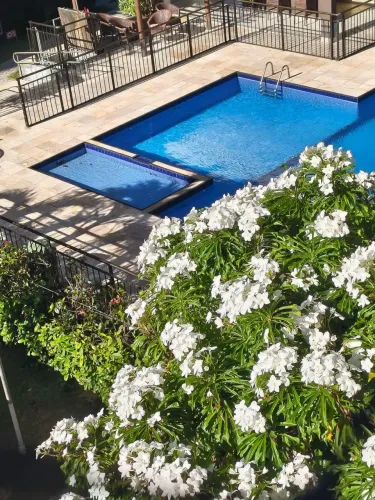Apartamento reformado, pronto para morar e com lazer completo para toda a família no Cambe