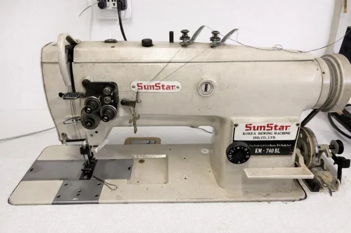 Máquina de costura - Prespontadeira - Sunstar 