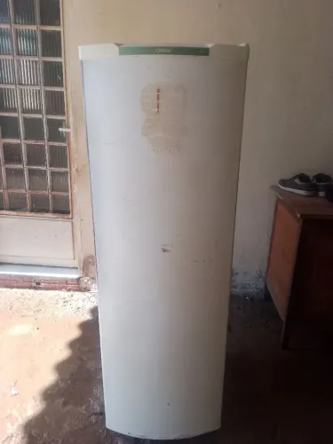 Geladeira por 360 entrego.
