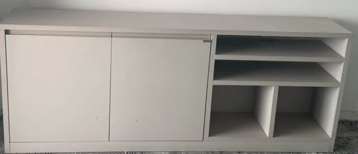Rack para TV Planejado em MDP Marel - Excelente Estado