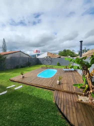 Térrea para venda tem 112 metros quadrados com 3 quartos em Araçatuba - Garopaba - SC