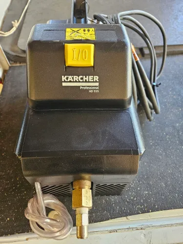 Lavadora de alta pressão- Karcher HD 555