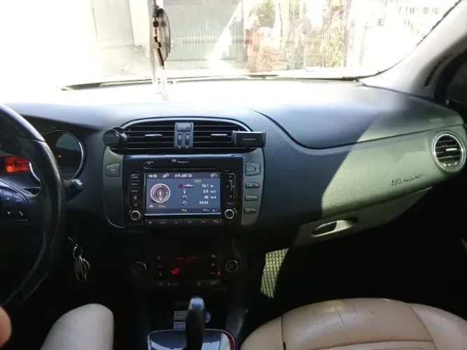Fiat Bravo Absolute Dualogic 1.8 Flex 16V 5P 2012