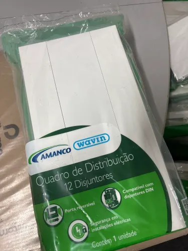 Quadro de Distribuição 12 disjuntores