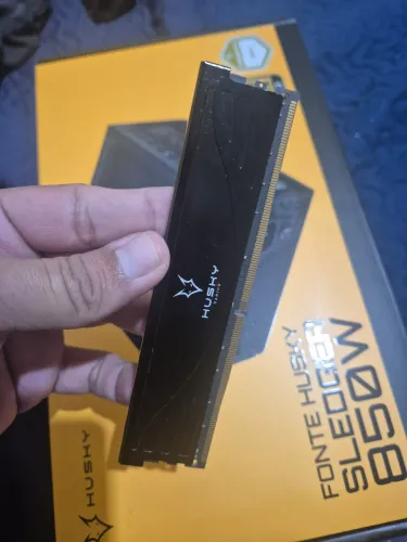 Memoria RAM DDR4 Husky 8GB 3200hz