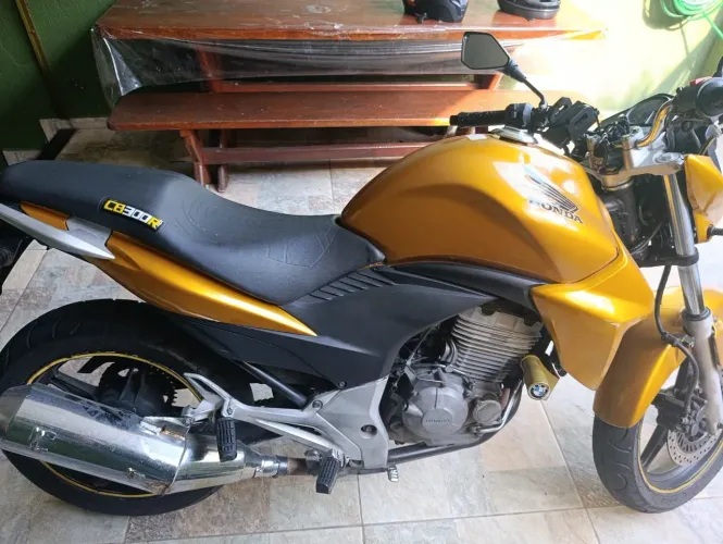 CB 300R