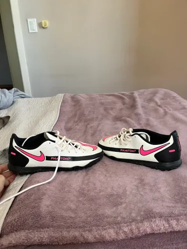 Chuteira Nike Phantom GT Tam 34