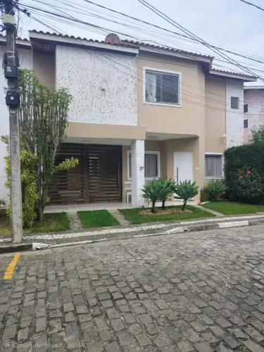 Casa à Venda c 4 suítes no Condomínio Garden Ville, Bairro Santa Mônica, Feira de Santana