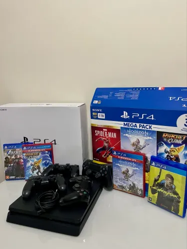 PS4 Slim Completo com SSD 1TB, 4 Controles e 4 Jogos