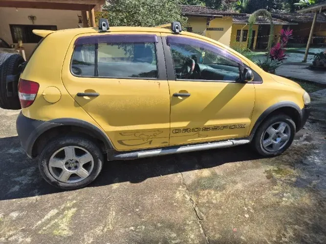 Volkswagen Crossfox 1.6 MI Total Flex 8V 5P 2008