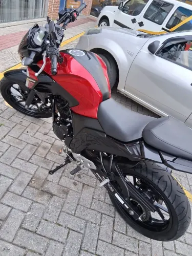 Vendo ou troco FazerFz 250 ano 2024