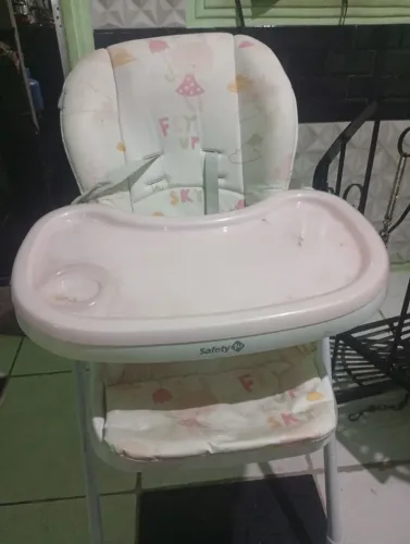 Cadeira para alimentação