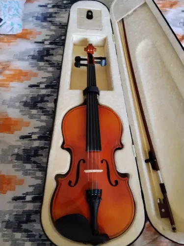 Violino Marques 4/4, troco guitarra, violão 